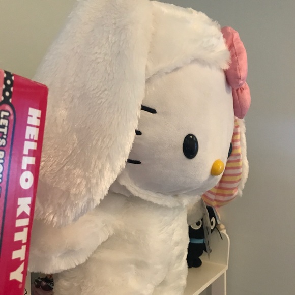 hello kitty easter plush 2021